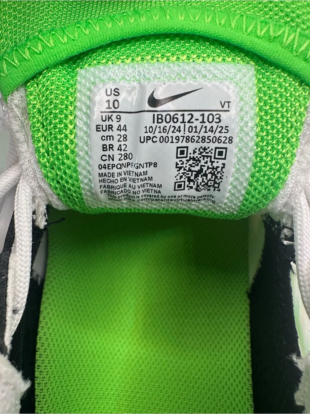 Nike Air Pegasus Wave White Green Strike Black IB0612-103 Men’s Size 10